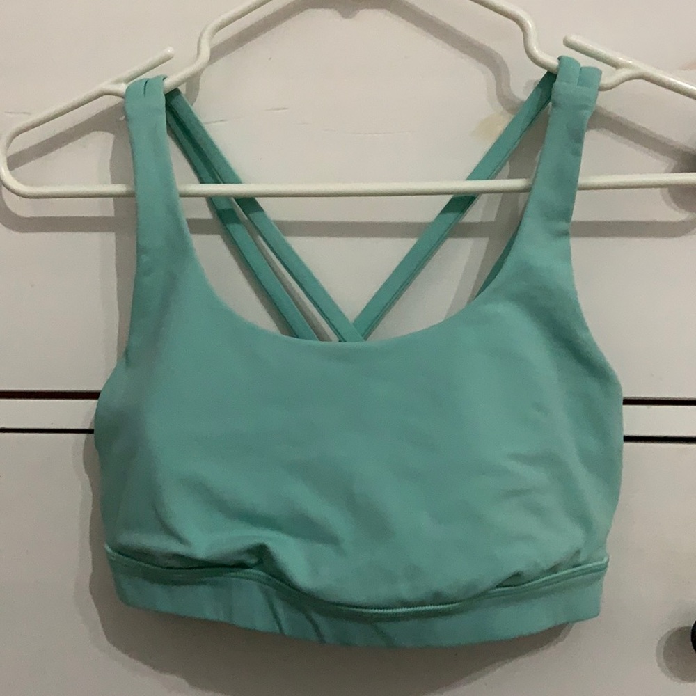 Lulu lemon sports bra